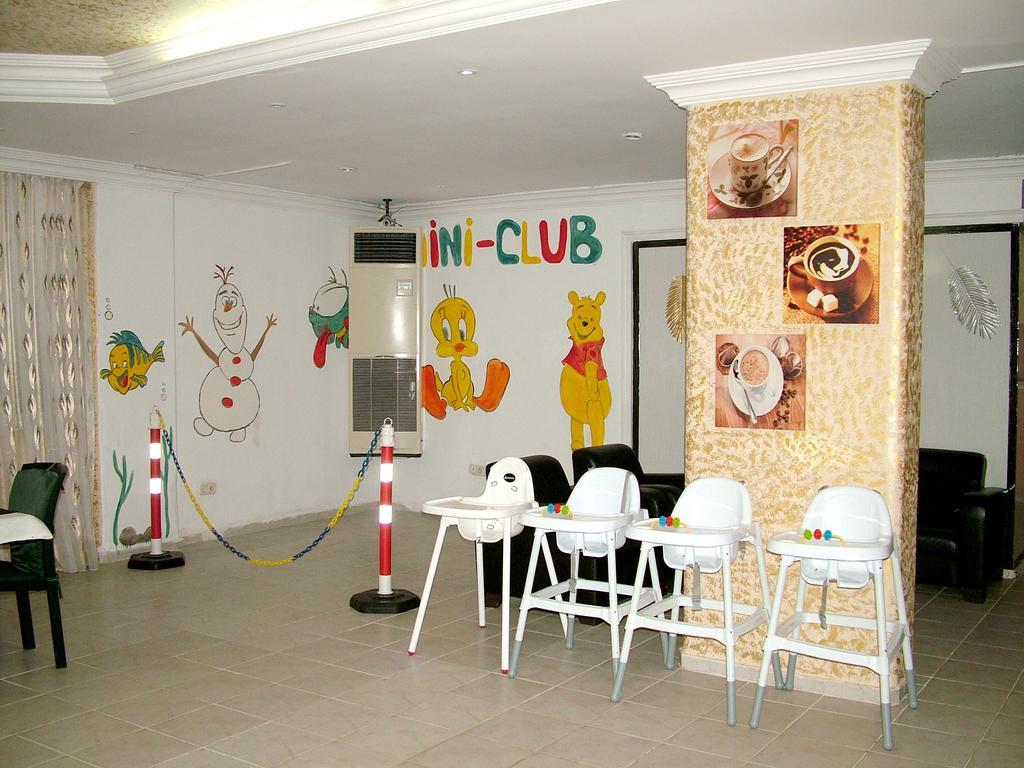 Fun Point Apart Hotel Alanya Extérieur photo